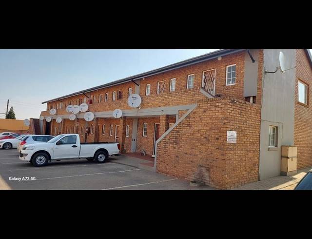 1 BEDROOM APARTMENT FOR SALE IN LOTUS GARDENS